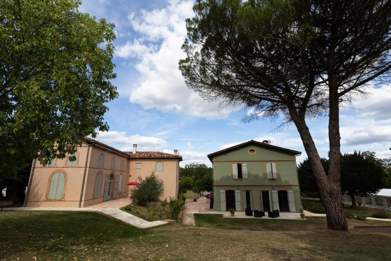 Domaine De Belcayre Acomodação com café da manhã Montauban Exterior foto
